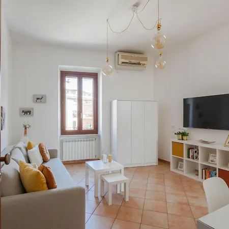 Apartment In Certosa Pigneto - Parcheggio Privato Incluso *