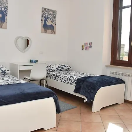 In Certosa Pigneto - Parcheggio Privato Incluso Apartment